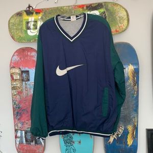 VINTAGE Nike v neck lined pullover windbreaker